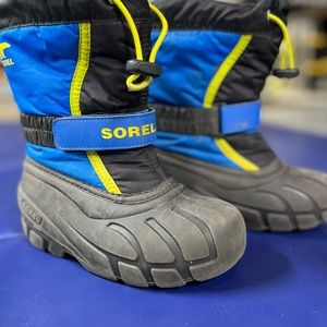 Kids Sorel Youth Flurry Snow Boot, size 12 Blue